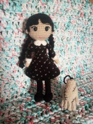 Кукла Уэнсдэй - 2