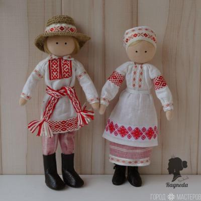 Куклы в белорусских костюмах