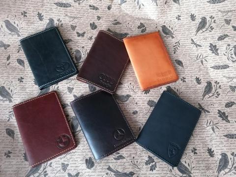 Обложка для  автодокументов   нат. кожа ручная работа